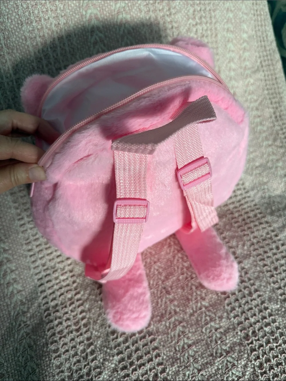 N/A plush pink